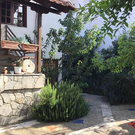 John Actors Home Kavala Bagian luar foto
