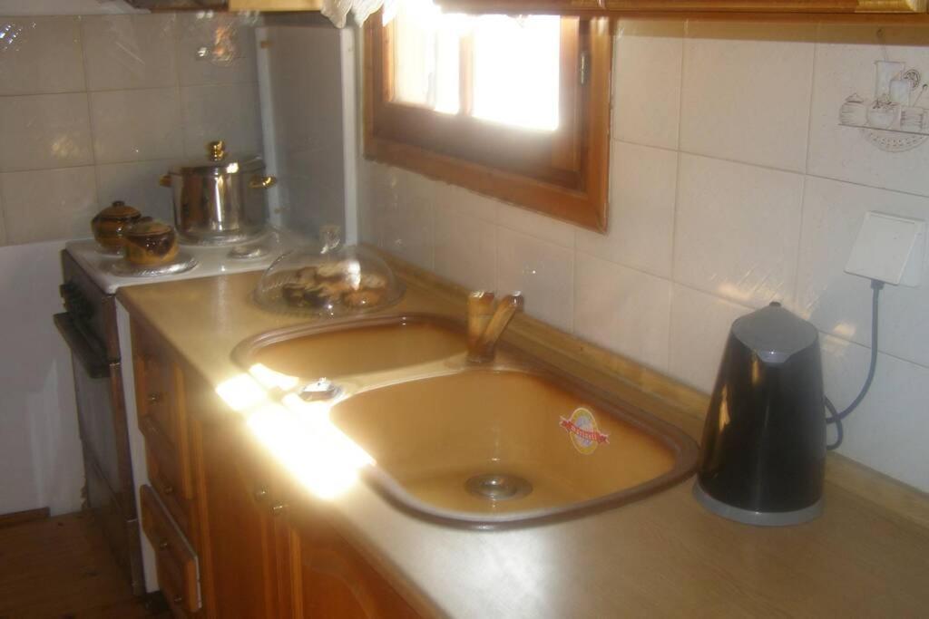 John Actors Home Kavala Bagian luar foto