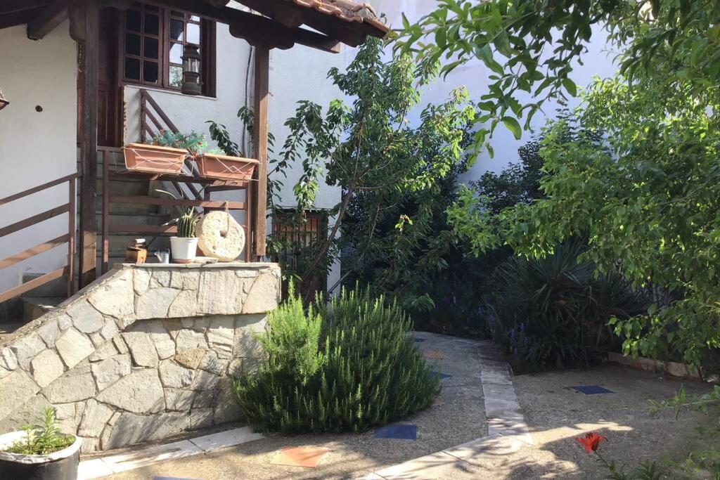 John Actors Home Kavala Bagian luar foto