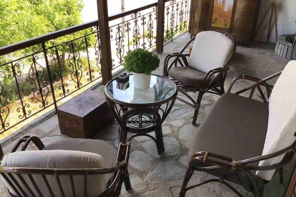 John Actors Home Kavala Bagian luar foto
